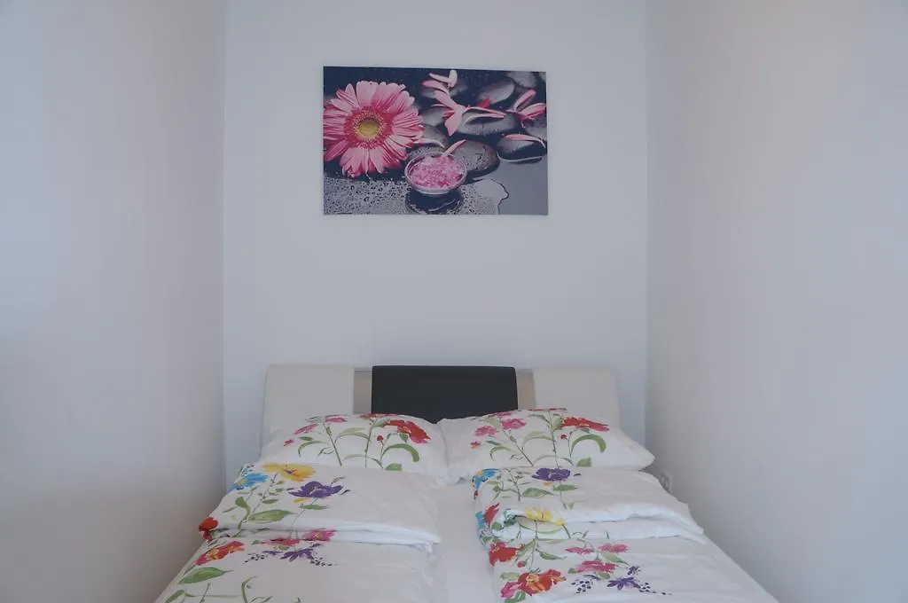Apartment Viena