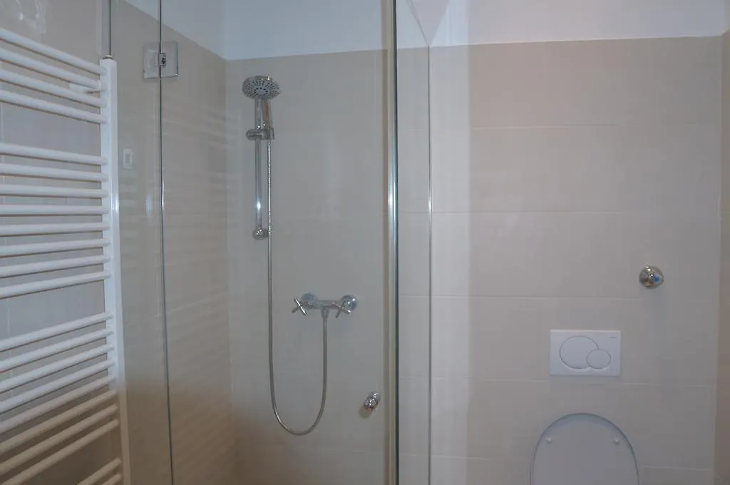 Apartment Viena